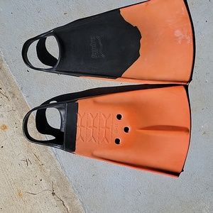 Swim fins